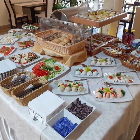 Hotel Sahara Bielsko-Biała Kültér fotó