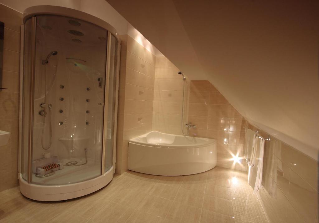 Hotel Sahara Bielsko-Biała Szoba fotó