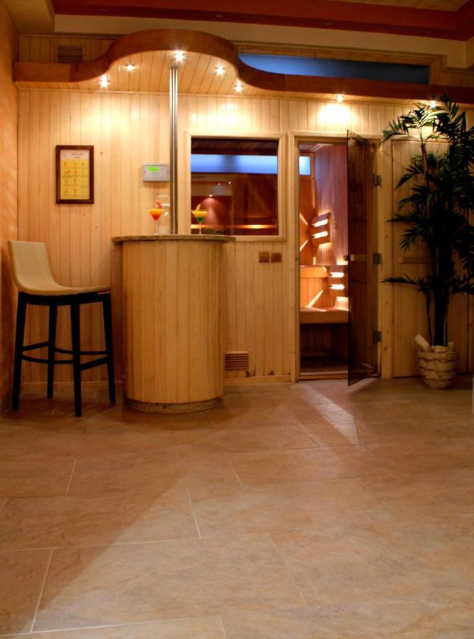Hotel Sahara Bielsko-Biała Kültér fotó